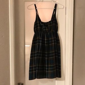 Nordstrom Cute silk plaid dress - size medium